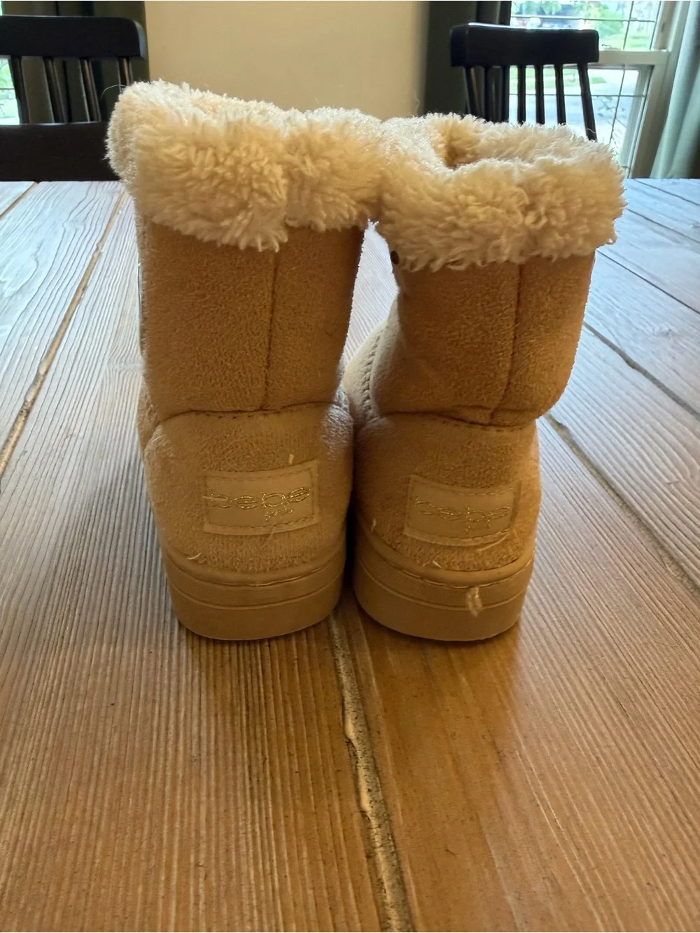 bebe Girls Tan Faux Fur-Lined Heart Patch Boots